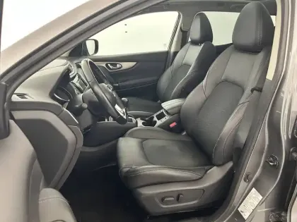 Photo 23 Nissan Qashqai  1.3 DIG-T 160