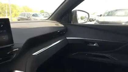 Photo 34 Peugeot 3008  PureTech 130ch S&S EAT8