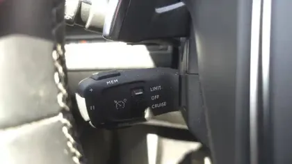 Photo 33 Peugeot 3008  PureTech 130ch S&S EAT8