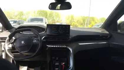 Photo 14 Peugeot 3008  PureTech 130ch S&S EAT8