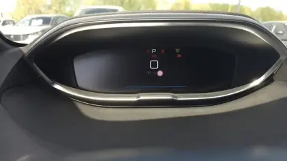 Photo 30 Peugeot 3008  PureTech 130ch S&S EAT8