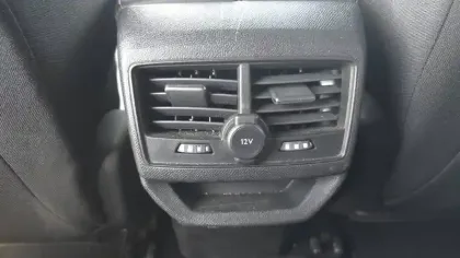 Photo 15 Peugeot 3008  PureTech 130ch S&S EAT8