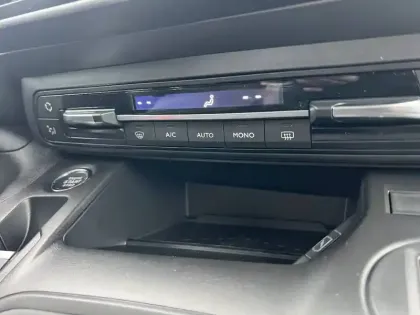 Photo 19 Citroën Berlingo  Diesel 100 ch M Manuelle