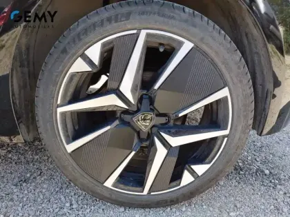 Photo 10 Peugeot 208  Hybrid 136 e-DCS6