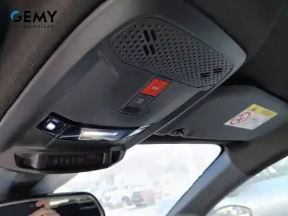 Photo 19 Peugeot 208  Hybrid 136 e-DCS6