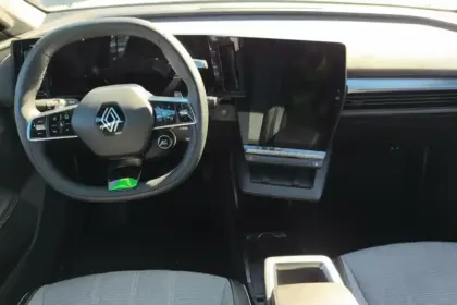 Photo 16 Renault Scenic  E-Tech électrique 220 ch grande autonomie