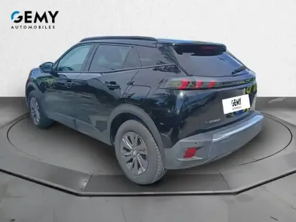 Photo 6 Peugeot 2008  Electrique 136 ch