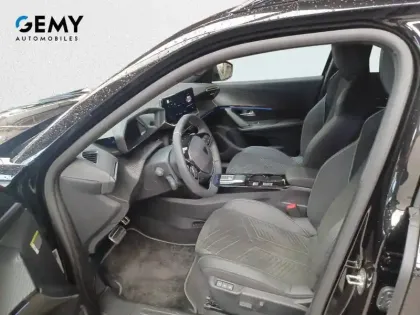 Photo 8 Peugeot 2008  Hybrid 145 e-DCS6