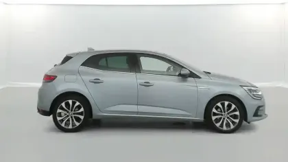 Photo 14 Renault Megane Mégane IV Berline Blue dCi 115 - 21B