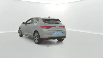 Photo 11 Renault Megane Mégane IV Berline Blue dCi 115 - 21B