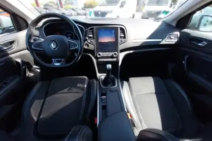 Photo 8 Renault Megane Mégane IV Berline Blue dCi 115 - 21B