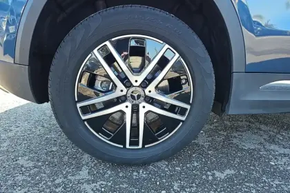 Photo 13 Mercedes GLA  250 e 8G-DCT