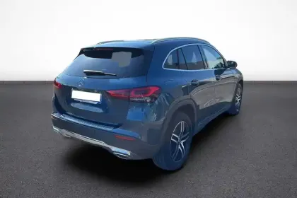 Photo 45 Mercedes GLA  250 e 8G-DCT