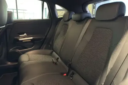 Photo 50 Mercedes GLA  250 e 8G-DCT