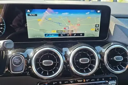 Photo 22 Mercedes GLA  250 e 8G-DCT