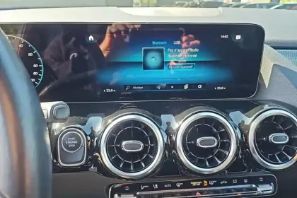 Photo 25 Mercedes GLA  250 e 8G-DCT