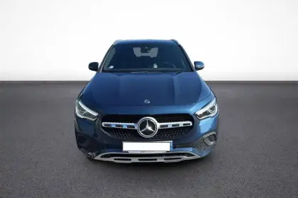 Photo 41 Mercedes GLA  250 e 8G-DCT