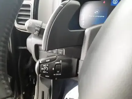 Photo 20 Citroën C5 aircross  Hybride Rechargeable 225 e-EAT8