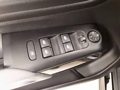 Photo 21 Citroën C5 aircross  Hybride Rechargeable 225 e-EAT8