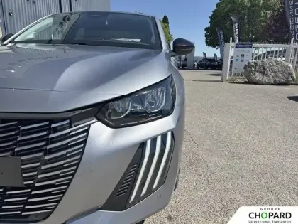 Photo 21 Peugeot 208  Hybrid 110 ch e-DCS6