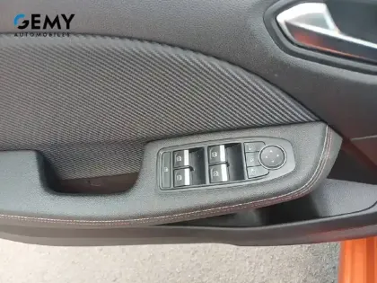 Photo 11 Renault Clio  TCe 130 EDC FAP