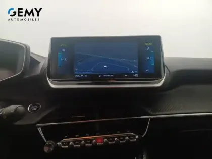 Photo 13 Peugeot 208  Electrique 50 kWh 136ch