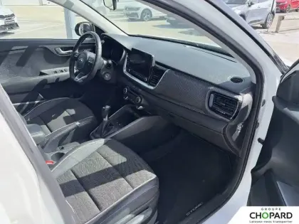 Photo 12 Kia Stonic  1.0 T-GDi 120 ch MHEV iBVM6