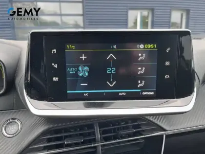 Photo 16 Peugeot 208  Electrique 50 kWh 136ch