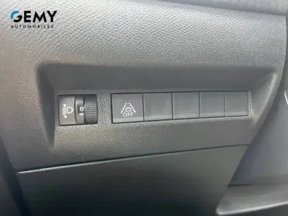 Photo 12 Peugeot 208  Electrique 50 kWh 136ch