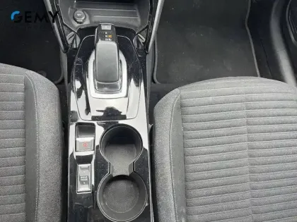 Photo 19 Peugeot 208  Electrique 50 kWh 136ch