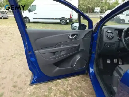 Photo 17 Renault Captur  dCi 90
