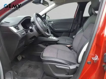 Photo 8 Renault Captur  E-Tech Plug-in 160