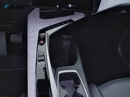 Photo 13 Peugeot 3008  Hybrid 145 e-DCS6