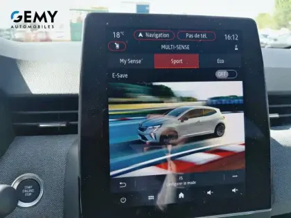 Photo 22 Renault Clio  E-Tech full hybrid 145