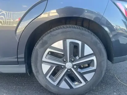 Photo 17 Hyundai Kona  Electrique 64 kWh - 204 ch