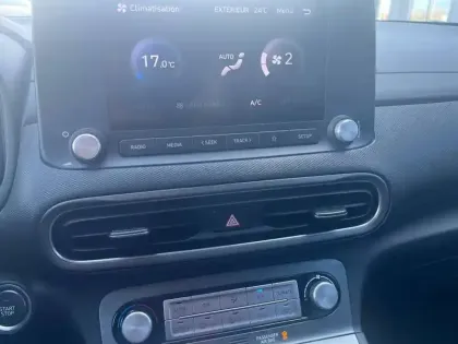 Photo 21 Hyundai Kona  Electrique 64 kWh - 204 ch