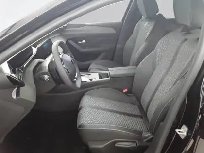 Photo 10 Peugeot 308  SW Hybrid 145 e-DCS6