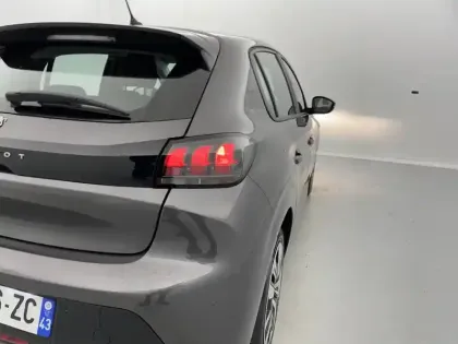 Photo 30 Peugeot 208  PureTech 75 S&S BVM5