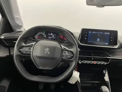 Photo 21 Peugeot 208  PureTech 75 S&S BVM5