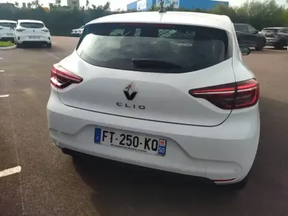 Photo 14 Renault Clio  SOCIETE BLUE DCI 85