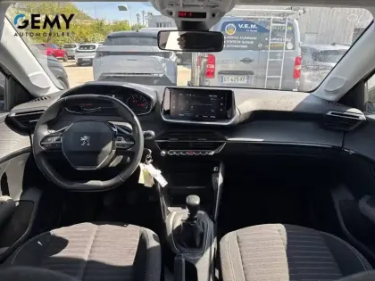 Photo 7 Peugeot 208  PureTech 100 S&S BVM6