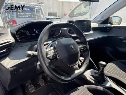 Photo 11 Peugeot 208  PureTech 100 S&S BVM6