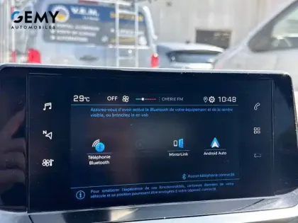 Photo 16 Peugeot 208  PureTech 100 S&S BVM6