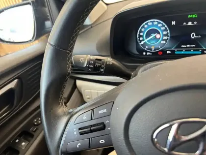 Photo 23 Hyundai I20  1.0 T-GDi 100 DCT-7 Hybrid 48V