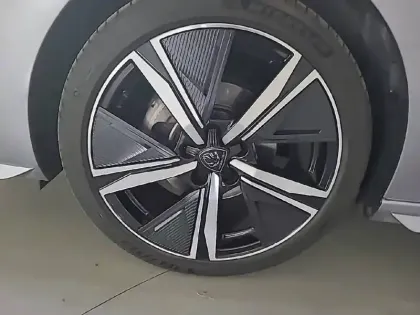 Photo 15 Peugeot 308  PureTech 130ch S&S EAT8