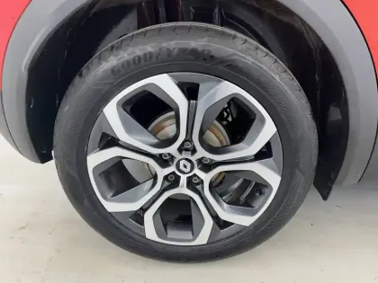 Photo 30 Renault Captur  TCe 140 EDC - 21