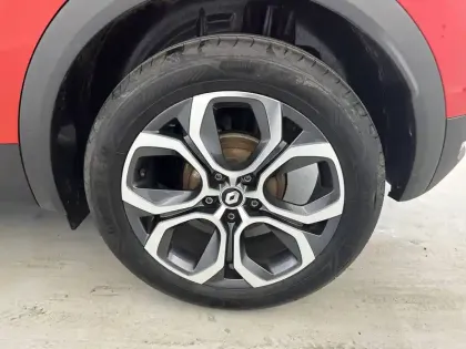 Photo 28 Renault Captur  TCe 140 EDC - 21