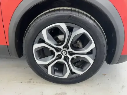 Photo 29 Renault Captur  TCe 140 EDC - 21