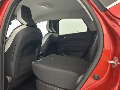 Photo 38 Renault Captur  TCe 140 EDC - 21