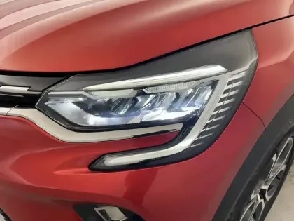 Photo 34 Renault Captur  TCe 140 EDC - 21